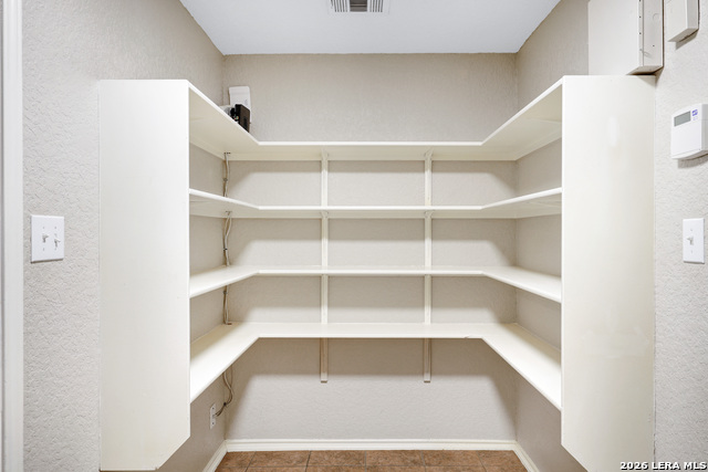 Image 10 of 19 For 11911 Cheney