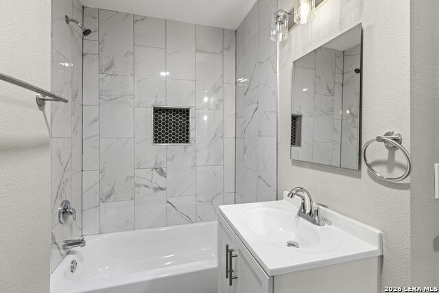 Image 18 of 29 For 9810 Eveningway