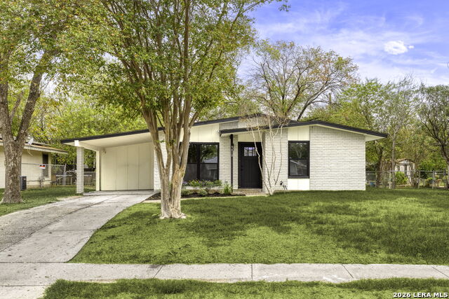 Image 28 of 29 For 9810 Eveningway