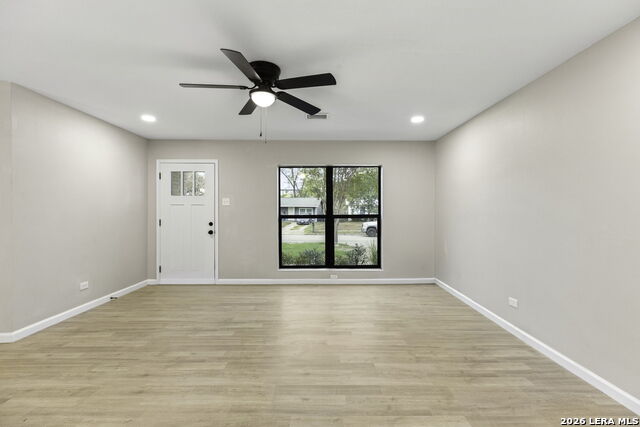 Image 3 of 29 For 9810 Eveningway