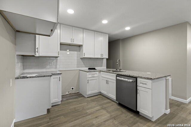 Image 4 of 29 For 9810 Eveningway