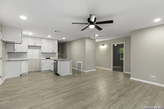 Image 7 of 29 For 9810 Eveningway