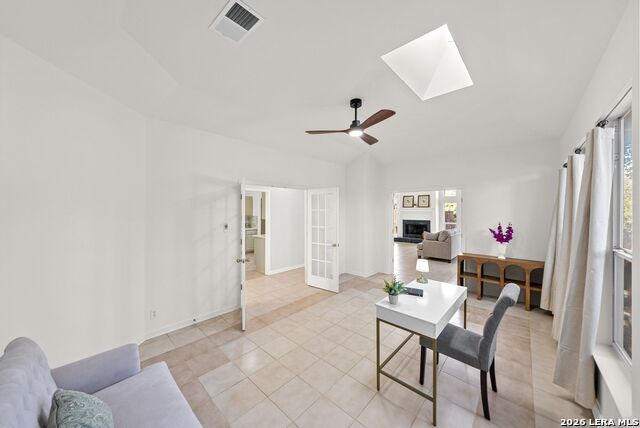 Image 12 of 41 For 55 Donore  