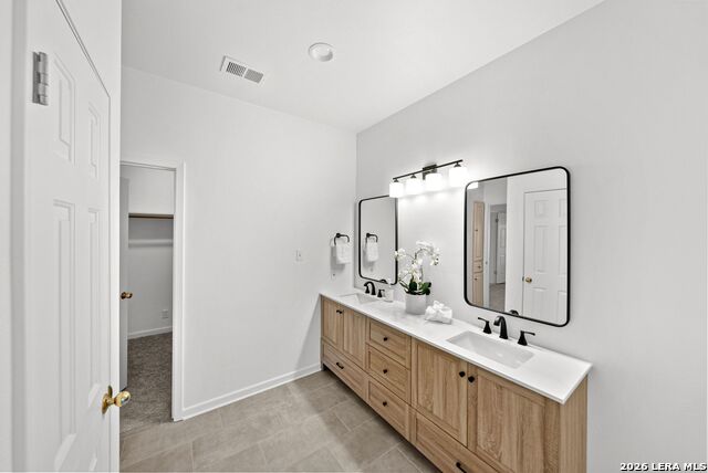 Image 26 of 41 For 55 Donore  