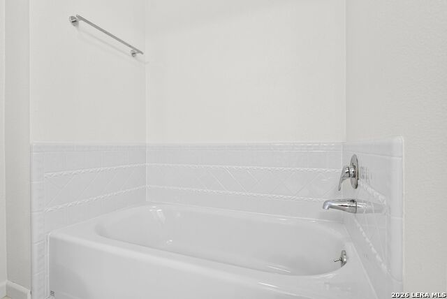 Image 37 of 41 For 55 Donore  