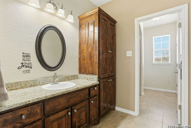 Image 24 of 63 For 6695 Fm 3175