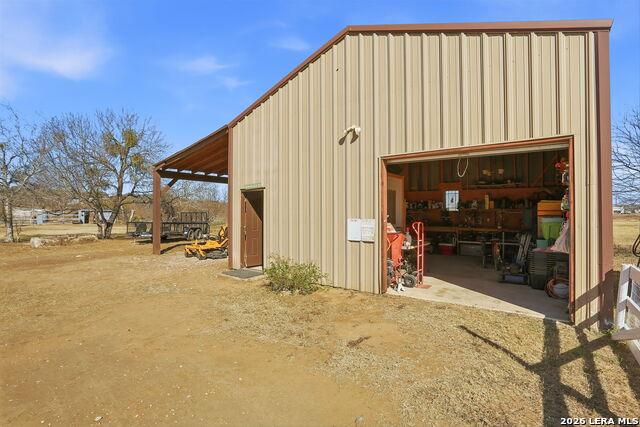 Image 37 of 63 For 6695 Fm 3175