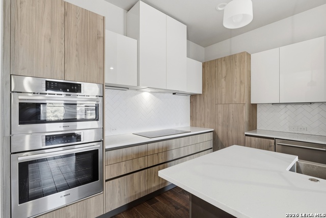 Image 10 of 35 For 1817 St Marys St N 102