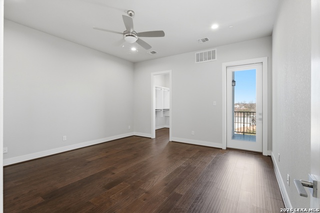 Image 19 of 35 For 1817 St Marys St N 102