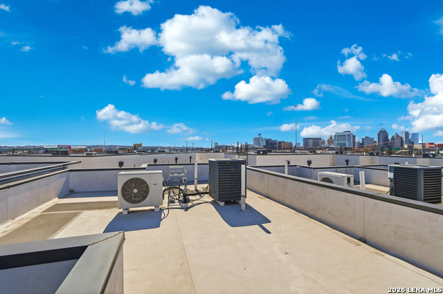 Image 25 of 35 For 1817 St Marys St N 102