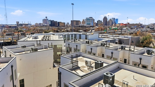 Image 29 of 35 For 1817 St Marys St N 102