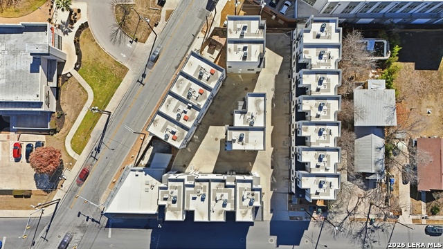 Image 30 of 35 For 1817 St Marys St N 102