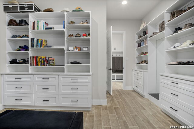 Image 22 of 40 For 146 Obscure  