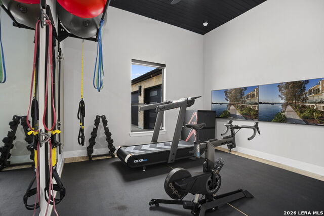 Image 34 of 40 For 146 Obscure  