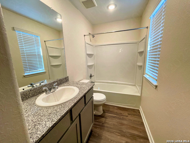 Image 12 of 17 For 8563 Redhawk Loop