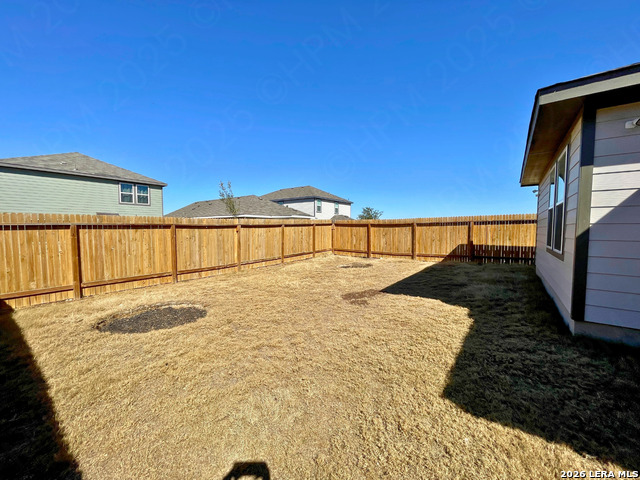 Image 14 of 17 For 8563 Redhawk Loop