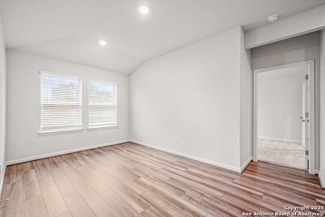 Listing photo id 14 for 11618 Mustang