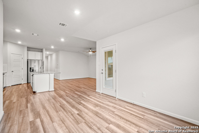 Listing photo id 17 for 11618 Mustang