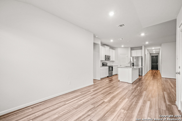 Listing photo id 18 for 11618 Mustang