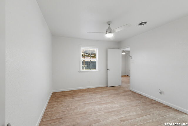 Image 23 of 44 For 13734 Evanswood