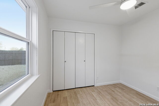 Image 32 of 44 For 13734 Evanswood