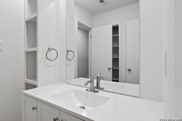 Image 34 of 44 For 13734 Evanswood