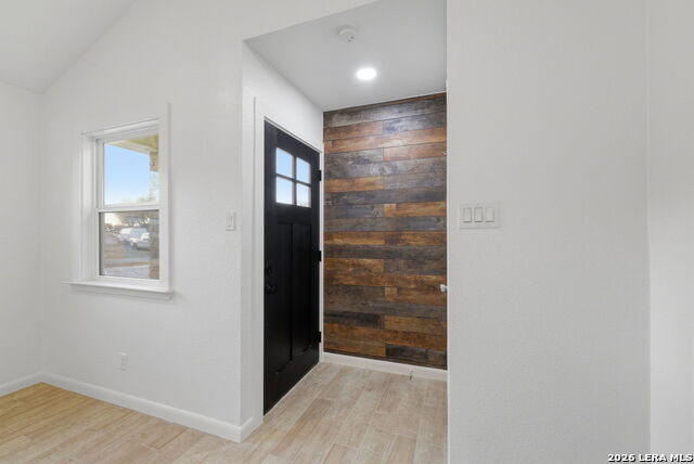 Image 7 of 44 For 13734 Evanswood