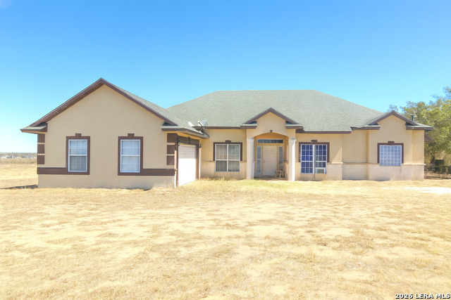Details for 201 Cimarron, Floresville, TX 78114