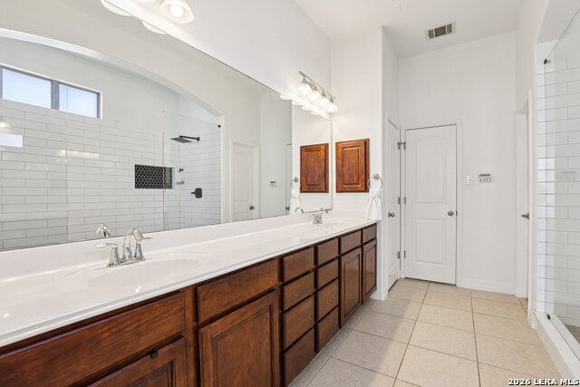 Image 24 of 41 For 21706 Miranda Hill