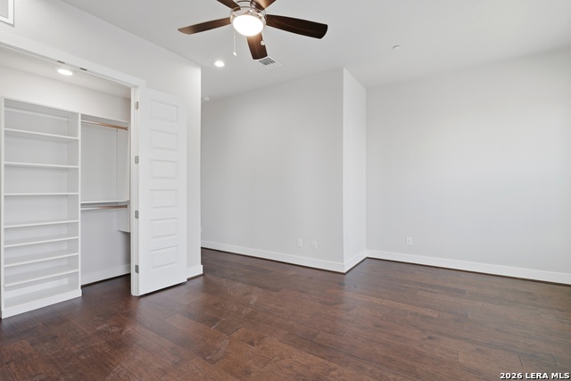 Image 18 of 35 For 1817 St Marys St N 301