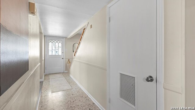 Image 8 of 32 For 7403 Quail Run