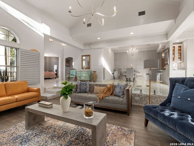 Image 11 of 47 For 4 Waterford  