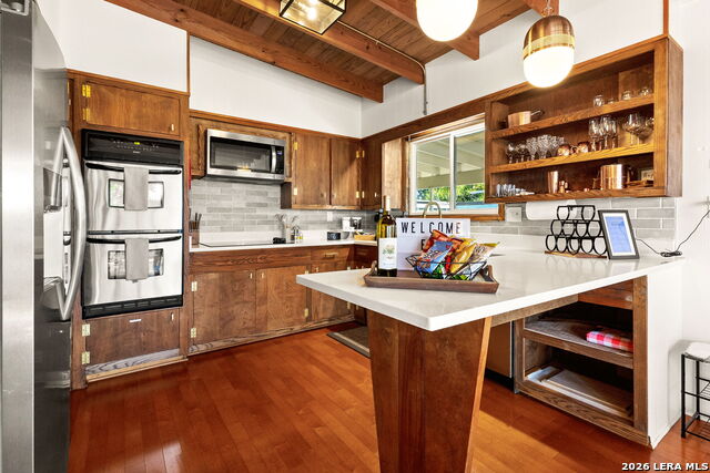 Image 11 of 44 For 951 Hill Top