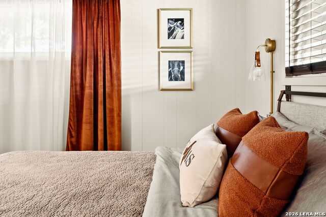 Image 20 of 44 For 951 Hill Top