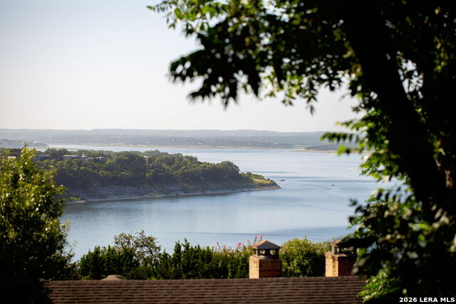 Image 31 of 44 For 951 Hill Top