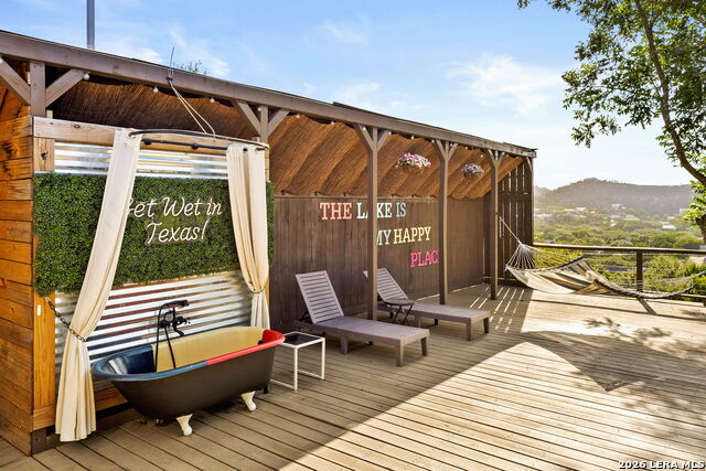 Image 36 of 44 For 951 Hill Top