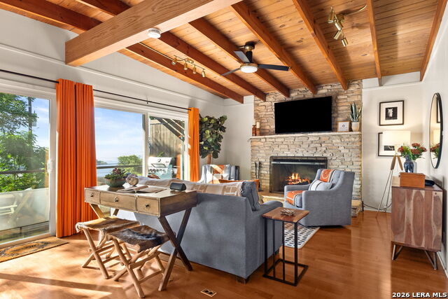 Image 4 of 44 For 951 Hill Top