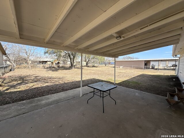 Image 20 of 21 For 715 Walnut  