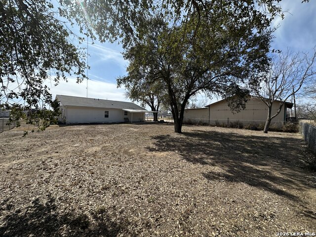 Image 21 of 21 For 715 Walnut  