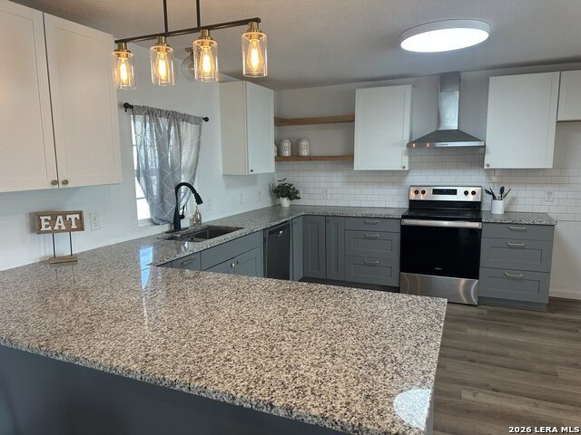 Image 9 of 21 For 715 Walnut  