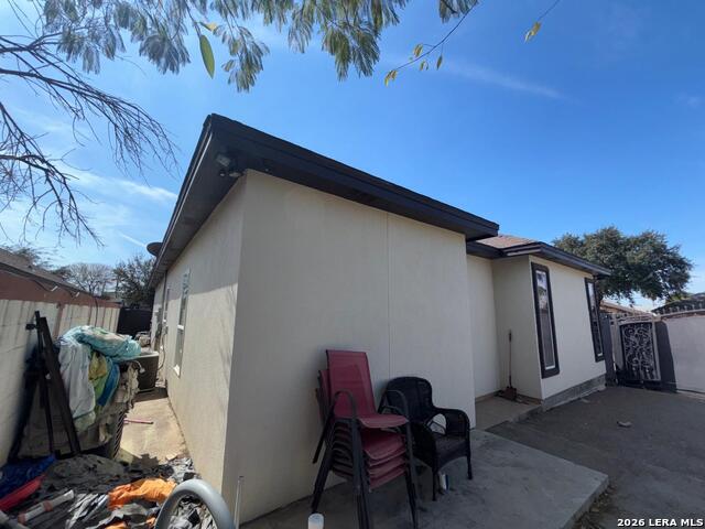 Image 16 of 19 For 3802 Daniela Loop