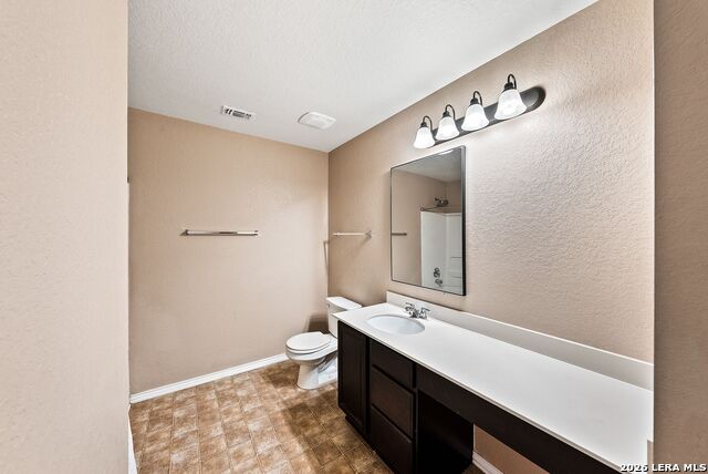 Image 15 of 24 For 7454 Bluebonnet Bay