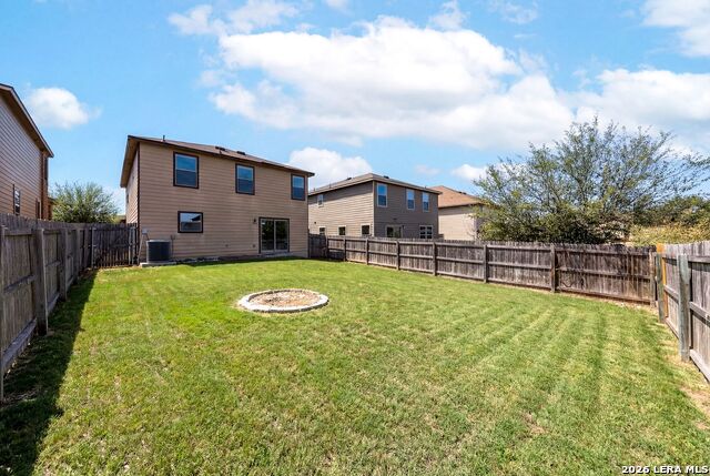 Image 22 of 24 For 7454 Bluebonnet Bay