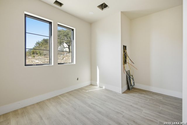 Image 16 of 35 For 5782 Copper Valley