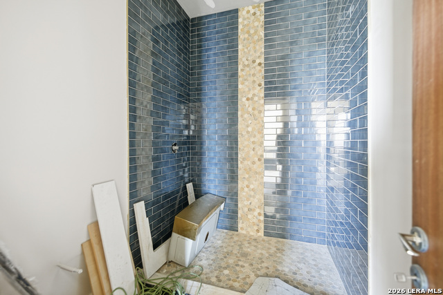 Image 24 of 35 For 5782 Copper Valley