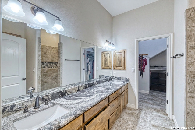 Image 17 of 37 For 106 Sutton Pl.