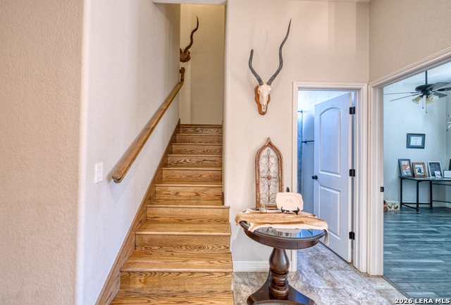 Image 21 of 37 For 106 Sutton Pl.