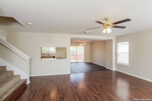 Image 10 of 15 For 7139 Elusive Pass