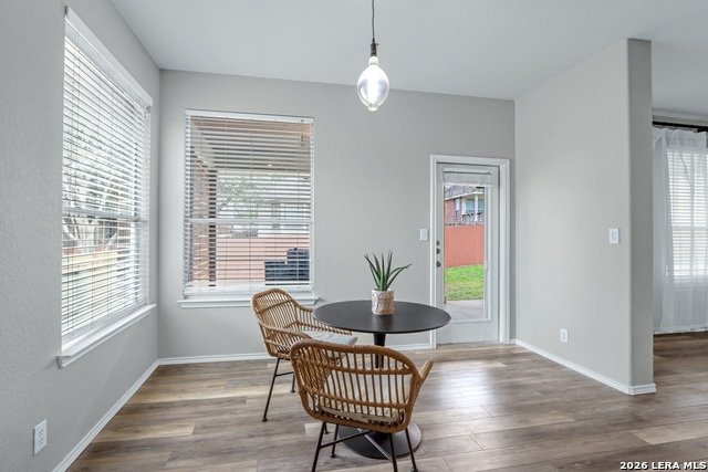 Listing photo id 8 for 776 San Luis