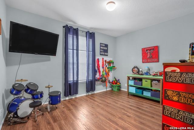 Listing photo id 16 for 776 San Luis